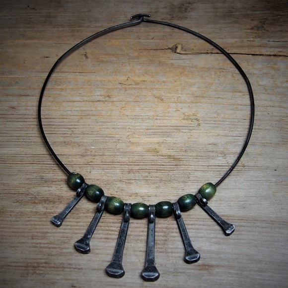 Vintage Jewelry - Horseshoe Nail Beaded Choker VTG Tribal Necklace